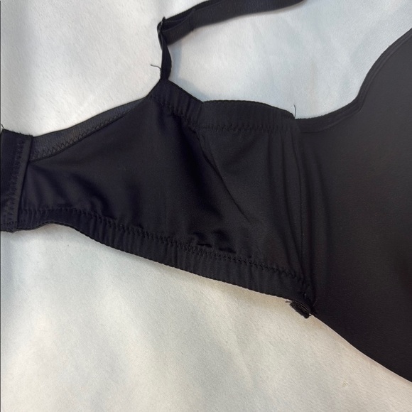 Nautica Black Full Coverage Bra with Adjustable Straps, size 38DD, Preowned - Picture 6 of 13